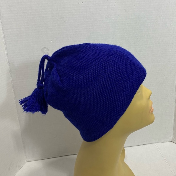 Columbia and Nike || bundle winter Youth hats - Picture 5 of 11